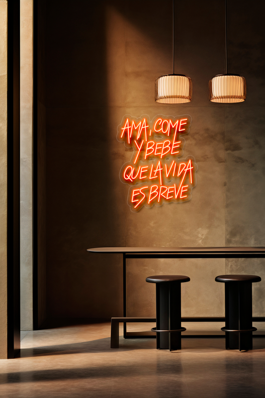 "Ama, come y bebe que la vida es breve"