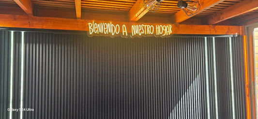 Letrero Neon Flex Led "Bienvenido A Nuestro Hogar" 110x25 cm